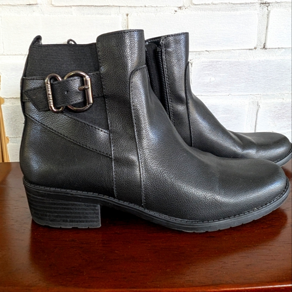 Anne Klein Boots